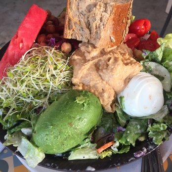 Mezzo - Hummus Chef's Salad - Sandwiches Near Me - Berkeley, California Mezzo - Hummus Chef's Salad - Sandwiches Near Me - Berkeley, California
