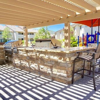 Sharlands Terrace Apartments - BBQ Area - Apartments Near Me - Reno, Nevada Sharlands Terrace Apartments - BBQ Area - Apartments Near Me - Reno, Nevada