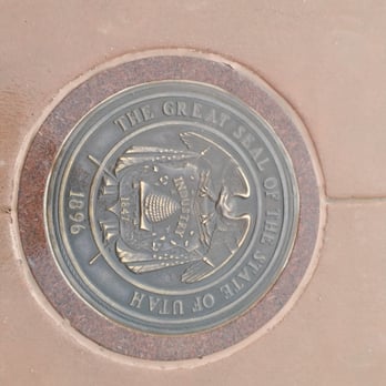 Four Corners Monument - Landmarks & Historical Buildings Near Me - Teec Nos Pos, New Mexico Four Corners Monument - Landmarks & Historical Buildings Near Me - Teec Nos Pos, New Mexico