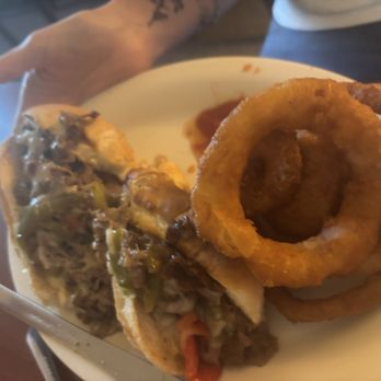 Brockett Pub House & Grill - American Near Me - Clarkston, Georgia