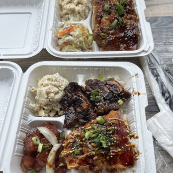 Ai Pono Cafe - "Dirty Lickin" Korean Chicken (top) and Da Roots Plate (bottom) - Asian Fusion Near Me - Costa Mesa, California Ai Pono Cafe - "Dirty Lickin" Korean Chicken (top) and Da Roots Plate (bottom) - Asian Fusion Near Me - Costa Mesa, California