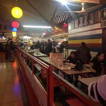 Fleetwood Roller Rink - Skating Rinks Near Me - Summit, Illinois Fleetwood Roller Rink - Skating Rinks Near Me - Summit, Illinois