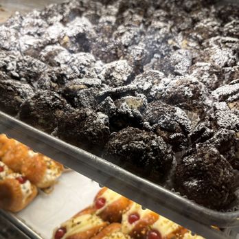 Veniero's - Oreo Cheesecake Bites - Bakeries Near Me - New York, New York Veniero's - Oreo Cheesecake Bites - Bakeries Near Me - New York, New York