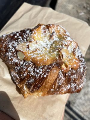 Pluma by Bluebird Bakery by null