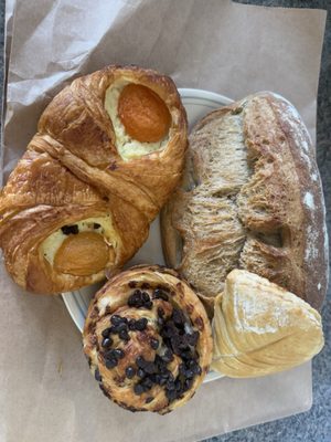 Brooklyn French Bakers by null