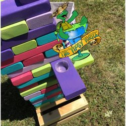 The Tipsy Turtle - Life size jenga