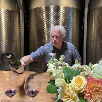 Cakebread Cellars - Wineries Near Me - Rutherford, California