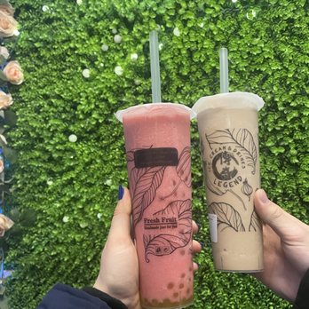 Legend Tasty House - Banana & Strawberry Smoothie Banana &  Coffwe & Nutella Smoothie - Ice Cream & Frozen Yogurt Near Me - Chicago, Illinois