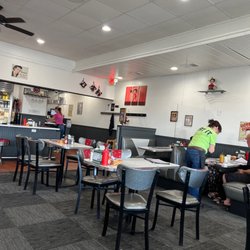 Stella's Diner - Betty boop and the inside of diner