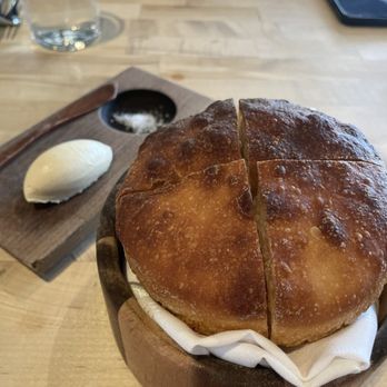 Miro Kaimuki - Sourdough - Asian Fusion Near Me - Honolulu, Hawaii Miro Kaimuki - Sourdough - Asian Fusion Near Me - Honolulu, Hawaii