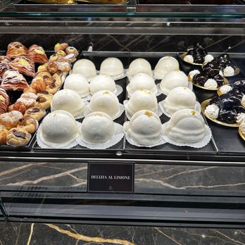 Pasticceria Pansa Andrea - Famous delizia al limone - Patisserie/Cake Shop Near Me - Amalfi, SA Pasticceria Pansa Andrea - Famous delizia al limone - Patisserie/Cake Shop Near Me - Amalfi, SA