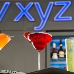 W XYZ Bar