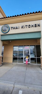 D E THAI KITCHEN 2 by null