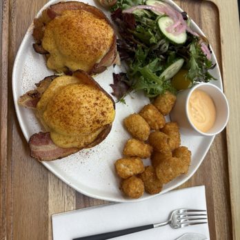 Fluffy Fluffy - Desserts Near Me - New York, New York