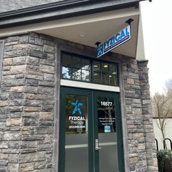 Fyzical Therapy & Balance Centers - Lake Oswego - Main entrance