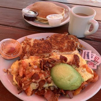 Millbrae Pancake House - California Omelette - American Near Me - Millbrae, California