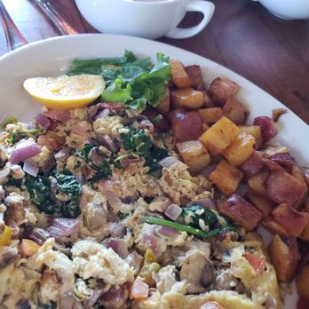 Loru’s Cafe - Breakfast & Brunch Near Me - Camarillo, California Loru’s Cafe - Breakfast & Brunch Near Me - Camarillo, California