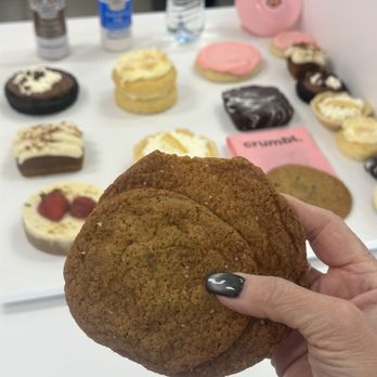 Crumbl - Sunrise - free cookies - Bakeries Near Me - Sunrise, Florida
