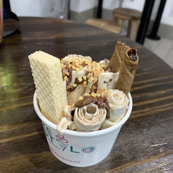 Freeze Style Ice Cream - #8. Free-Roll Rocher Rolls - Juice Bars & Smoothies Near Me - Upper Arlington, Ohio