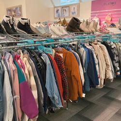 Plato's Closet Spokane Valley - New items every day/hour!