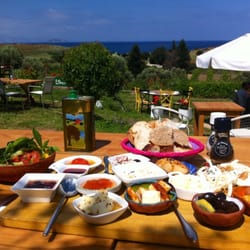 Limon Restaurant - Sunday brunch w a great view!