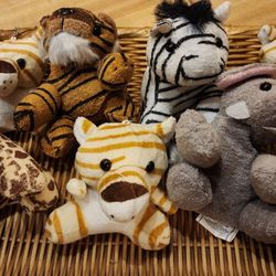 Shay's Restaurant - Mini stuffed animals (1/31/26)