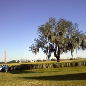 Chalmette Battlefield - Parks Near Me - Chalmette, Louisiana