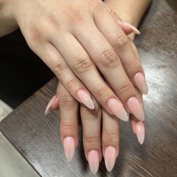 Top Nails - Nail Salons Near Me - Cudahy, California