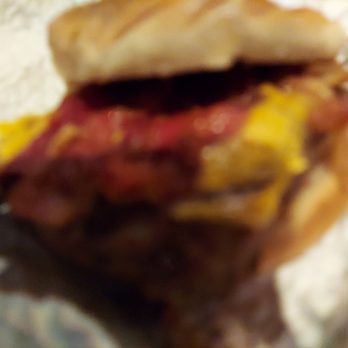 Wendy's - Bourbon bacon cheeseburger - Burgers Near Me - Kailua, Hawaii Wendy's - Bourbon bacon cheeseburger - Burgers Near Me - Kailua, Hawaii