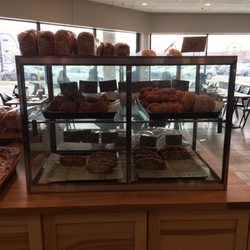 Handsome Bakery & Cafe