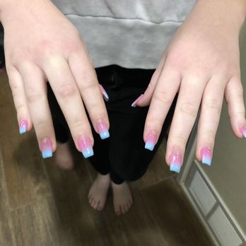 Mod Nails - Glow in the dark hombre. They did an awesome job! Thank you April - Nail Salons Near Me - Studio City, California