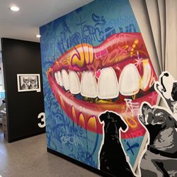 Flossologie - Here for Dr.B! Best hygienists in the area!!