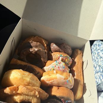 Quickly - A dozen donuts - Bubble Tea Near Me - Manteca, California