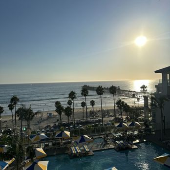 The Seabird Resort - Resorts Near Me - Oceanside, California