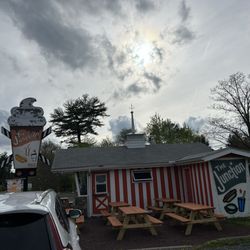 The 940 Junction - View from the parking area