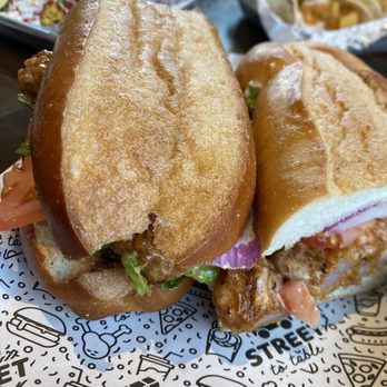 Street To Table - Shrimp Po boy - Bars Near Me - Huntington Station, New York Street To Table - Shrimp Po boy - Bars Near Me - Huntington Station, New York