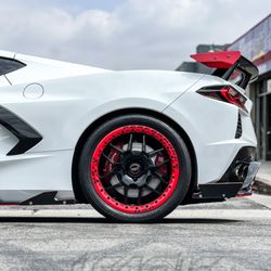 League Motorsports - Chevrolet C8 Corvette x Custom Spec Weld Racing Solana Beadlock Wheels x Toyo R888R Tire Package