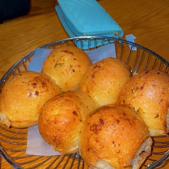 Fera's Italian Restaurant - Garlic Rolls - Italian Near Me - Denton, Texas