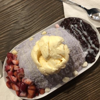 Cafe Noir - Taro shave ice , azuki beans, strawberry n vanilla ice cream. - Cafes Near Me - Federal Way, Washington