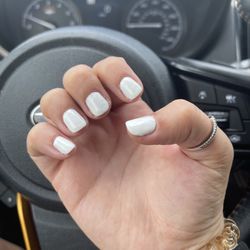 Knk Nails & Spa - I have polish all over and they are uneven