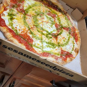 Esposito's Pizza & Pasta - Pie with signature sesame crust - Italian Near Me - Matawan, New Jersey