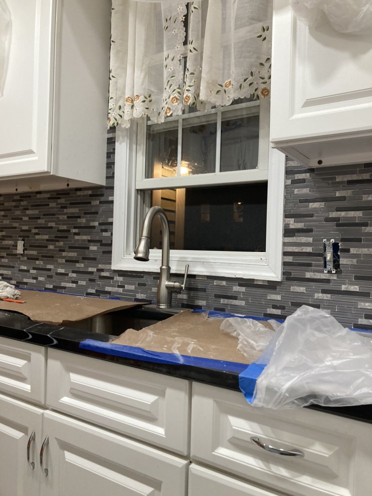 Slide of A&M Home Improvement