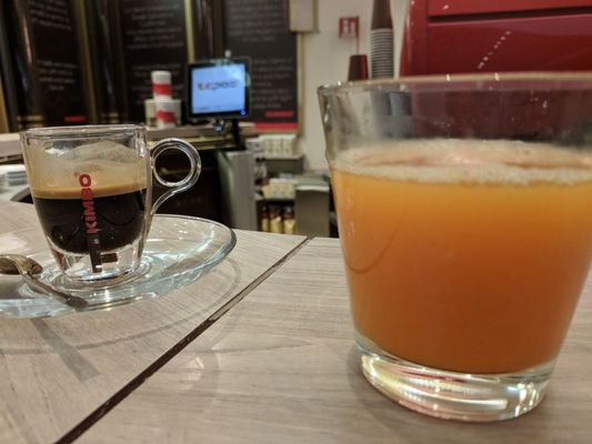 Caffè Kimbo by null