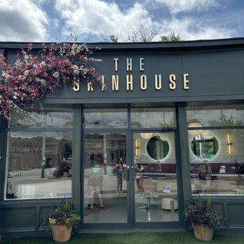 The Skinhouse - Tanning Near Me - Columbia, South Carolina