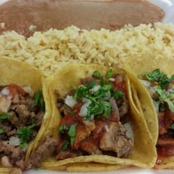Carlito's Cabo - Carnitas special