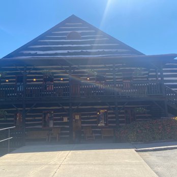 Buffalo Trace Distillery - Distilleries Near Me - Frankfort, Kentucky