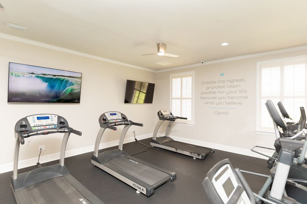 YESTER OAKS Updated October 2024 13 Photos 146 Yester Oaks Dr