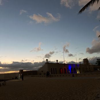 Kaimana Beach - Beaches Near Me - Honolulu, Hawaii Kaimana Beach - Beaches Near Me - Honolulu, Hawaii