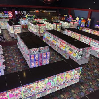 Round1 Bowling & Arcade - Concord - Karaoke Near Me - Concord, California