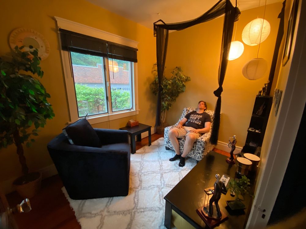 Extraordinary Change Hypnosis - grief counselor in Buffalo, NY